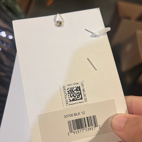 Mac Duggal 30700 NWT SHIMMERING PLEATED A-LINE 3/4 SLEEVE GOWN - Picture 10 of 16